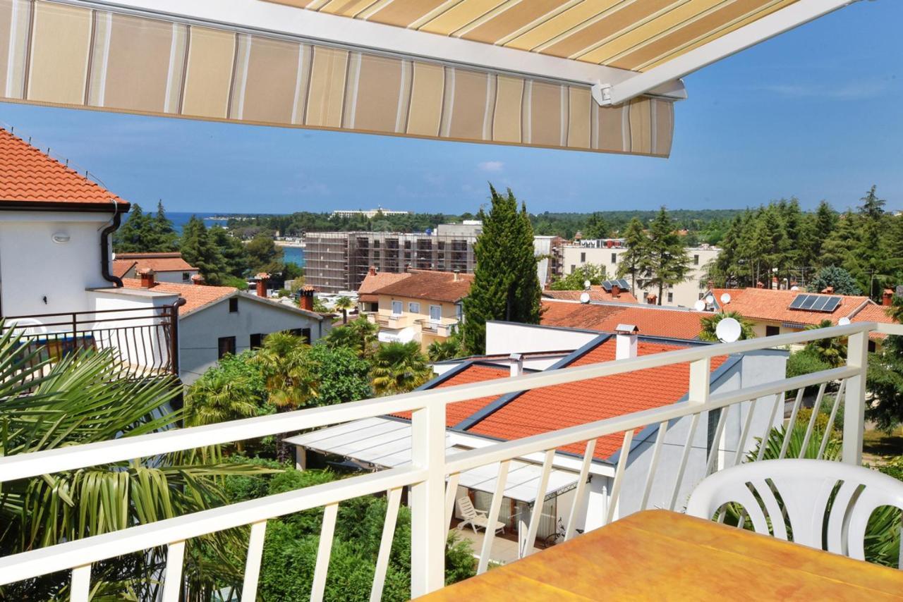 Apartments Mina Poreč Exteriör bild