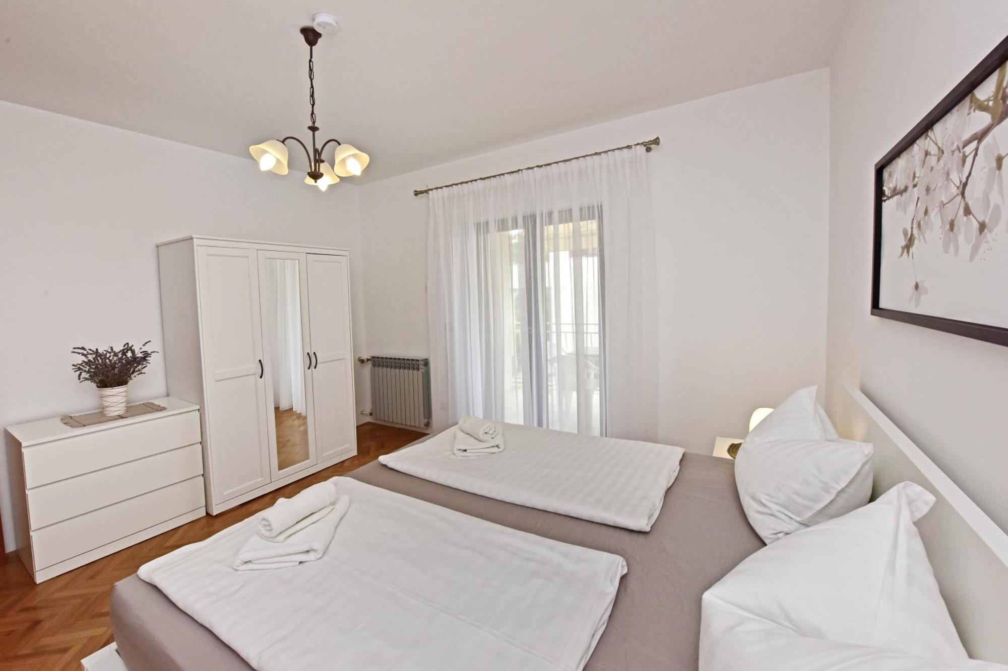 Apartments Mina Poreč Rum bild